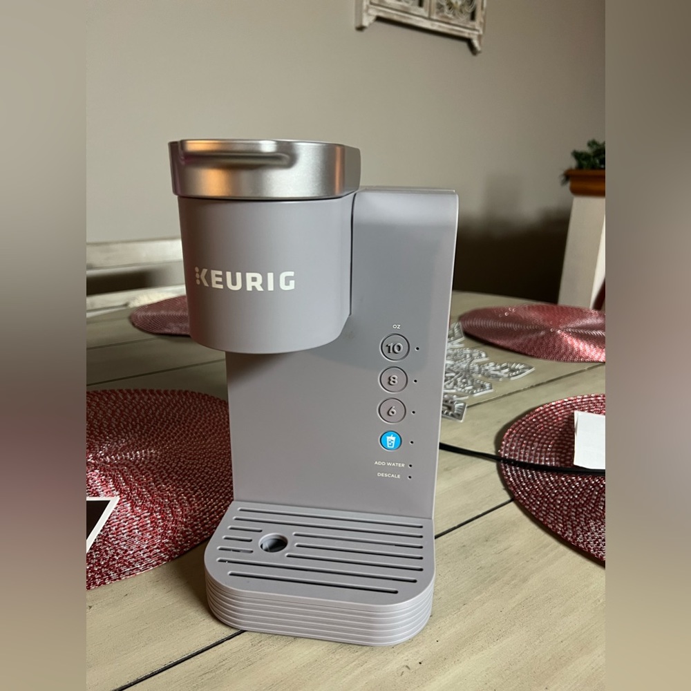 Keurig K-Iced Essentials Gray Iced and Hot Single-Serve K-Cup Pod Coffee Maker
